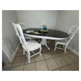 Dining Table w/4 Chairs