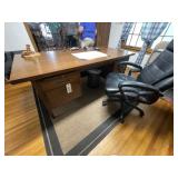 Vintage Desk w/Office Chair - Contents Not Incl