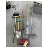 Swivel Sweeper - Broom - Dustpan - Mop