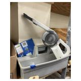 Black & Decker 20V Hand Vacuum - Plastic Tote