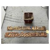 2 Pcs - Wood Religious Wall Dï¿½cor - Planter