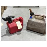 1 Gal & 2-1/2 Gal Plastic Gas Cans w/Fuel