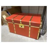 Metal Trunk w/Key 25"L x 16"W x 15"H