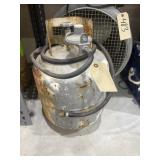 Propane Tank w/Hose