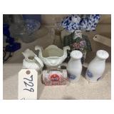 7 Pcs - Porcelain Dï¿½cor - Salt/Pepper - Cruet