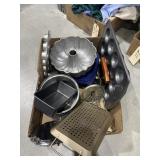 Bread Pans - Bundt Pans - Muffin Tins & More