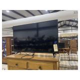 Vizio Flat Screen TV 42" - no remote