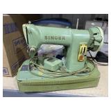 Singer Sewing Machine model 185k w/Pedal