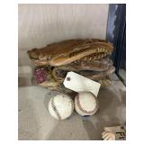 2 - Rawlings Baseball Gloves - Mizuno Glove
