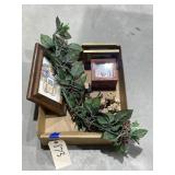 Music Box - Small Pic Frames - Animal Toys