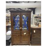 Stanley Furniture Lighted China Cabinet w/2 D