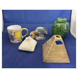 Stoneware Mug - Fish Sculpture - Pyramid