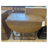 Drop Leaf Table 35"L x 48"W x 29"H
