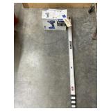 DeWalt Surveyor