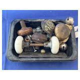 Assorted Vintage Door Knobs & Cabinet Pulls
