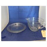 Fireking 8 Cup Glass Measuring Bowl & Pie Plates