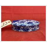 Porcelain Blue Willow Trinket Dish w/Lid
