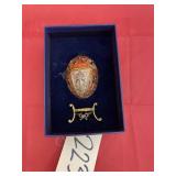 Imperial Treasures Egg Trinket Box w/Pendant