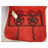 Western Metal Wall Dï¿½cor w/Hooks 20"x17"