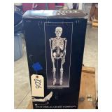 Mr Thrifty Skeleton 33" in box