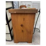 Wooden Hamper