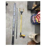 3 - Bubble Metal Level - Metal Yard Stick
