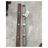 Vintage Wood Level & Haze 3 Bubble Level
