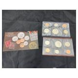 U S Mint 1990 Uncirculated coin Set D and P.