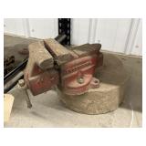 Craftsman 4' Vise on Concrete Base