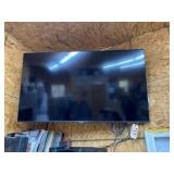 Samsung 55" flat screen TV w/wall mount