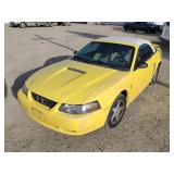 * 2001 Ford Mustang Convertible