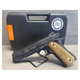 * Mauser Modell 1911 22LR Pistol in Hard Case