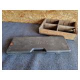 Horse Shoe Set & Wooden Crate