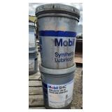 2-- 5 Gallon Buckets Mobil Gear Oil