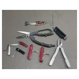 Utility style Knife Round Up
