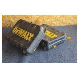 DeWalt in Case 3/8" / DeWalt in Case no Charger