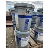 2-- 5 Gallon Buckets Mobil Gear Oil