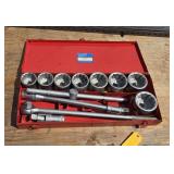 Pittsburgh 1" Drive Socket Set in Case