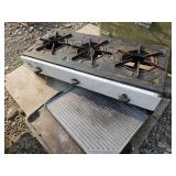 3-Burner Propane Table Top Stove in Wood Box