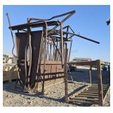 Powder River Squeeze Chute and Preg Cage