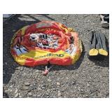 Airhead 2-Person Towable Water Tube & 2 - Oars