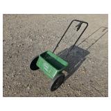 Scott's AccuGreen 1000 Seader