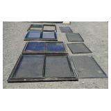 4 Aluminum Windows w/ Screens 4 Aluminum Windows w/ Screens