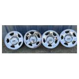 4 Rims w/ Hub Caps 4 Rims w/ Hub Caps