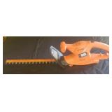 Black and Decker 17" Hedge Trimmer