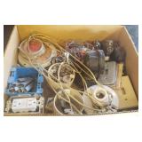 Box of Electrical Items Box of Electrical Items