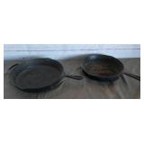 2 Cast Iron Pans 2 Cast Iron Pans