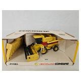 New Holland Combine