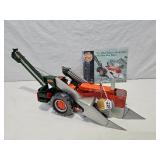 Allis Chalmers D-17 with New Idea Picker