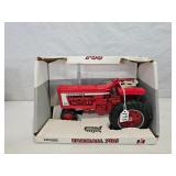 Farmall 706 NF Tractor